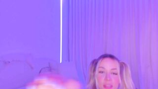 KimTylor_ Porn Video Record: voyeur, strip, max, satin, fingerass