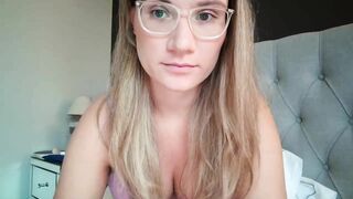 JennyWillson Porn Video Record: fun, snap4life, fountainsquirt, handjob, smalltitties