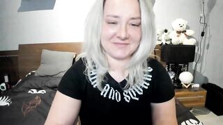 LilithTongue_ Porn Video Record: squirting, nails, fuckmachine, bigboob, chill