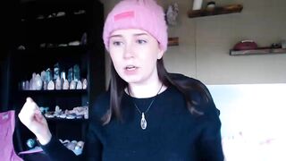 kirabee Porn Video Record: russian, cum, 20, dildoplay, submissive