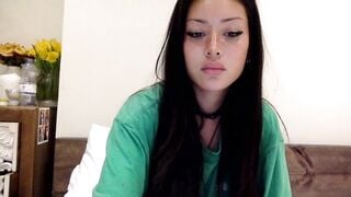 Miss_emiko Porn Video Record: feets, baldpussy, asshole, mature