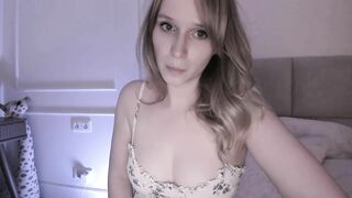 Speculoos_ Porn Videos - blonde, real, friendly, braces, art