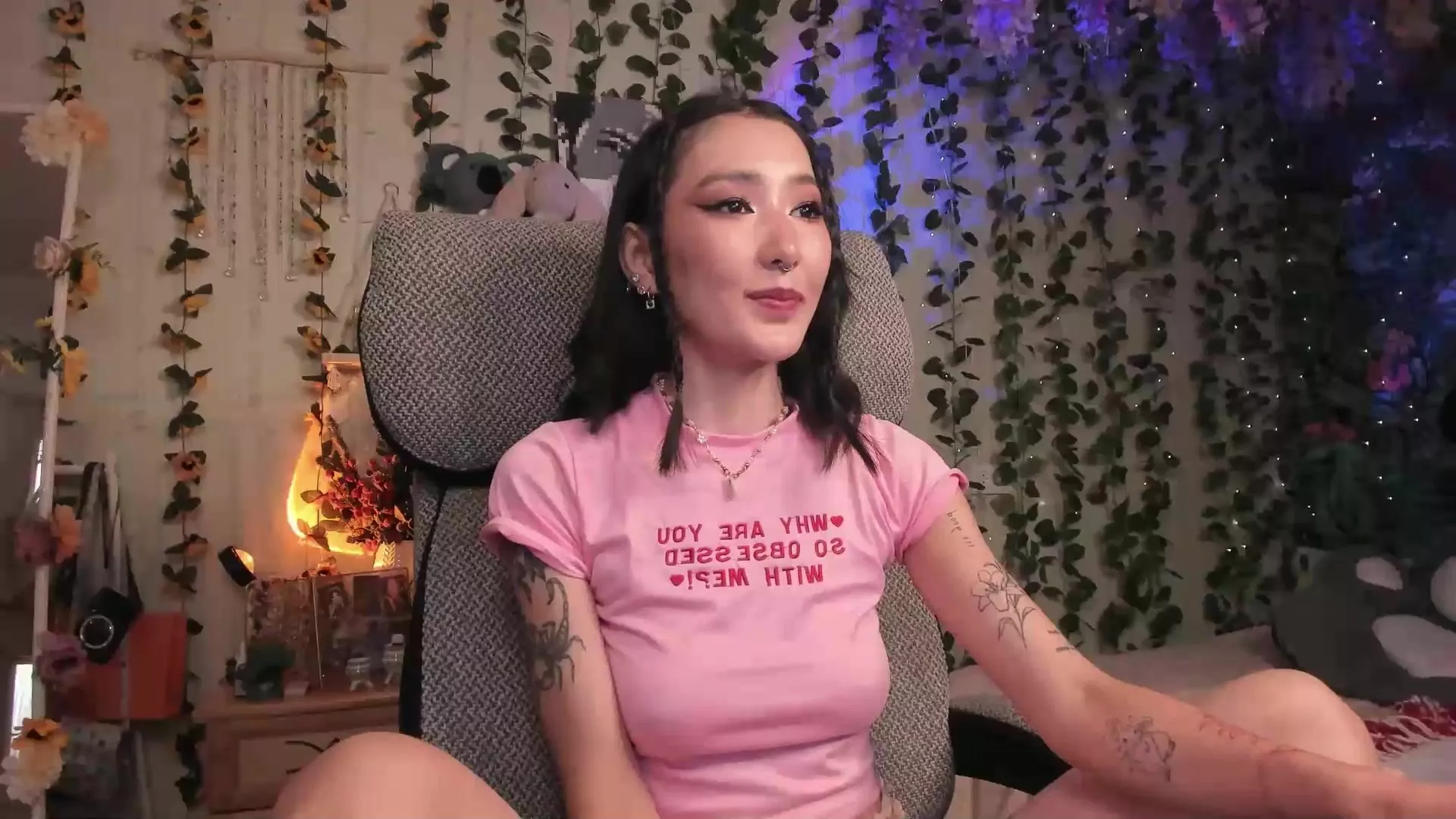 KellyAsian Porn Videos - tattoos, masturbate, real, stockings, honest