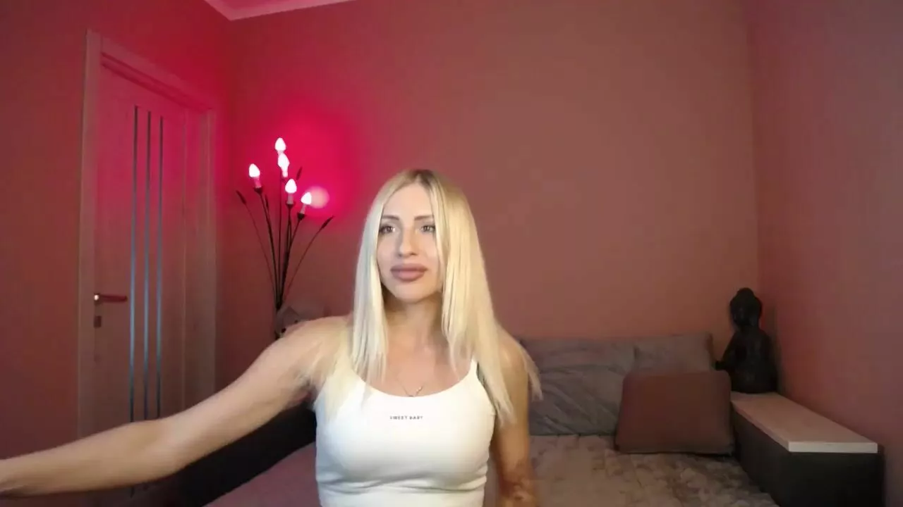 KimKalash Porn Videos - tongue cheeky curly weird blondi, funny wife sexy  tits eighteen, toys oil open