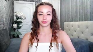 EmeraldLilyyy Porn Videos - smart, true private, sporty, great, friendly