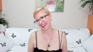 Watch iamyourdream89 Hot Porn Video [Stripchat] - deepthroat, kissing, blondes-mature, russian-blondes, erotic-dance