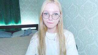 Cut1e-beauty- HD Porn Video [Stripchat] - petite-blondes, hd, teens, small-audience, small-tits