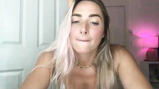 OliviaQuinnn Porn Videos - dildo, dirty blonde, sexy face, nice, big ass