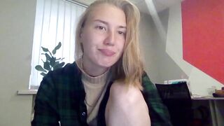 RiverSong_ Porn Videos - brown eyes, new model, funny, smile, short hair