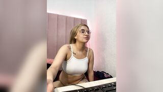 Sofiawilliamss Hot Porn Video [Stripchat] - outdoor, erotic-dance, colombian, big-ass-latin, fisting-young