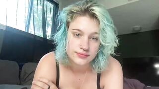 lippytippy2 Camgirl Porn Video [Chaturbate] - plug, smoke, party, doublepenetration, pussylovense