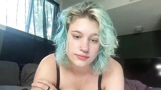 lippytippy2 Camgirl Porn Video [Chaturbate] - plug, smoke, party, doublepenetration, pussylovense