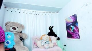 Kylie_ex18 Hot Porn Video [Stripchat] - shaven, twerk-latin, big-nipples, young, erotic-dance