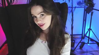 emilyboner Camgirl Porn Video [Chaturbate] - bigass, shy, 18, teen, bigboobs