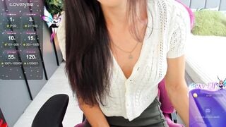 KerryCandy_Girl Webcam Porn Video [Stripchat] - brunettes, recordable-publics, squirt-white, outdoor, doggy-style