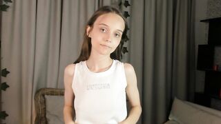 guineverecrenshaw Hot Porn Video [Chaturbate] - new, shy, young, 18, teen