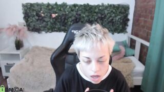 Watch Darina_Ray Webcam Porn Video [Stripchat] - cheap-privates-white, trimmed, russian, white-young, small-tits-white