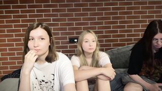 eumomino Camgirl Porn Video [Chaturbate] - lesbian, anal, 18, lovense, bigboobs