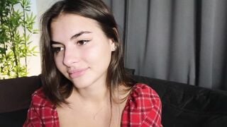 AmiLewis New Porn Video [Stripchat] - spanking, facial, hd, young, fingering-white