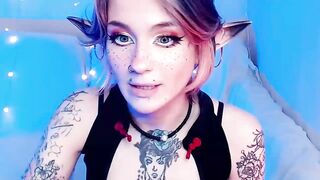 Hella_Hell Porn Videos - Cute, Toys, Smart, Tattoo, smile