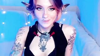 Hella_Hell Porn Videos - Cute, Toys, Smart, Tattoo, smile