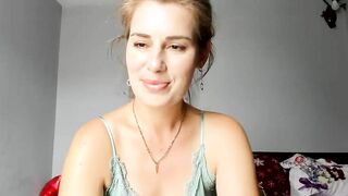 PrettyWomen31 Porn Videos - big heart, sensual, cute, big lips, naked