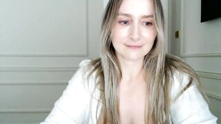 Boob_Jiggler Porn Videos - blue eyes, pregnant, fit, blond, waxed