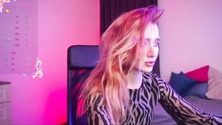 Watch daughter_of_Ronaldo Webcam Porn Video [Stripchat] - nylon, athletic-young, orgasm, striptease, pov