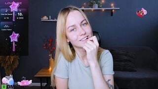 mary_mooore Webcam Porn Video [Stripchat] - kissing, fingering-white, camel-toe, lovense, twerk