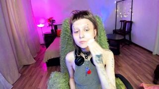 kortny_yo Webcam Porn Video [Stripchat] - russian-petite, middle-priced-privates-white, girls, topless-white, hipsters