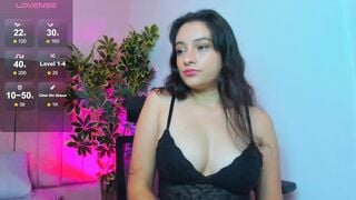 Daphne_Blake24 Webcam Porn Video [Stripchat] - colombian-teens, big-tits, topless, squirt-teens, squirt-white