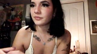 Vail_Fox Porn Videos - bigtoys, bigcock, slut, bigtits, model