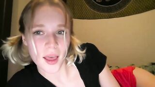 sweetgracee Camgirl Porn Video [Chaturbate] - lady, socks, boob, breastmilk