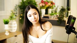 moonlight_silk Hot Porn Video [Chaturbate] - new, shy, 18, asian, bigboobs