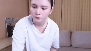 Watch esmafairleigh Camgirl Porn Video [Chaturbate] - new, shy, 18, brunette, cute