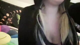 lilianlovess Hot Porn Video [Chaturbate] - young, emo, teen, goth, bigboobs