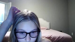 lilly_starrr Camgirl Porn Video [Chaturbate] - korean, foot, puffynipples, oilyshow, leggings