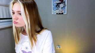 march_sun Camgirl Porn Video [Chaturbate] - new, shy, 18, skinny