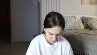 evi_woow Hot Porn Video [Chaturbate] - feet, new, young, brunette, cute