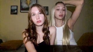 Watch neonlifee Hot Porn Video [Chaturbate] - new, couple, shy, young, 18