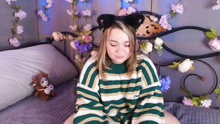 Watch joycemorales Hot Porn Video [Chaturbate] - new, feet, shy, 18, cute