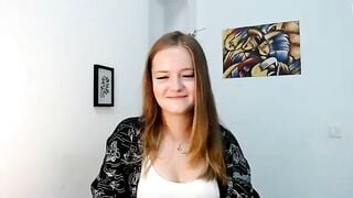 Little_Me_ Porn Videos - flirt, cam2cam, friendly, dance, short