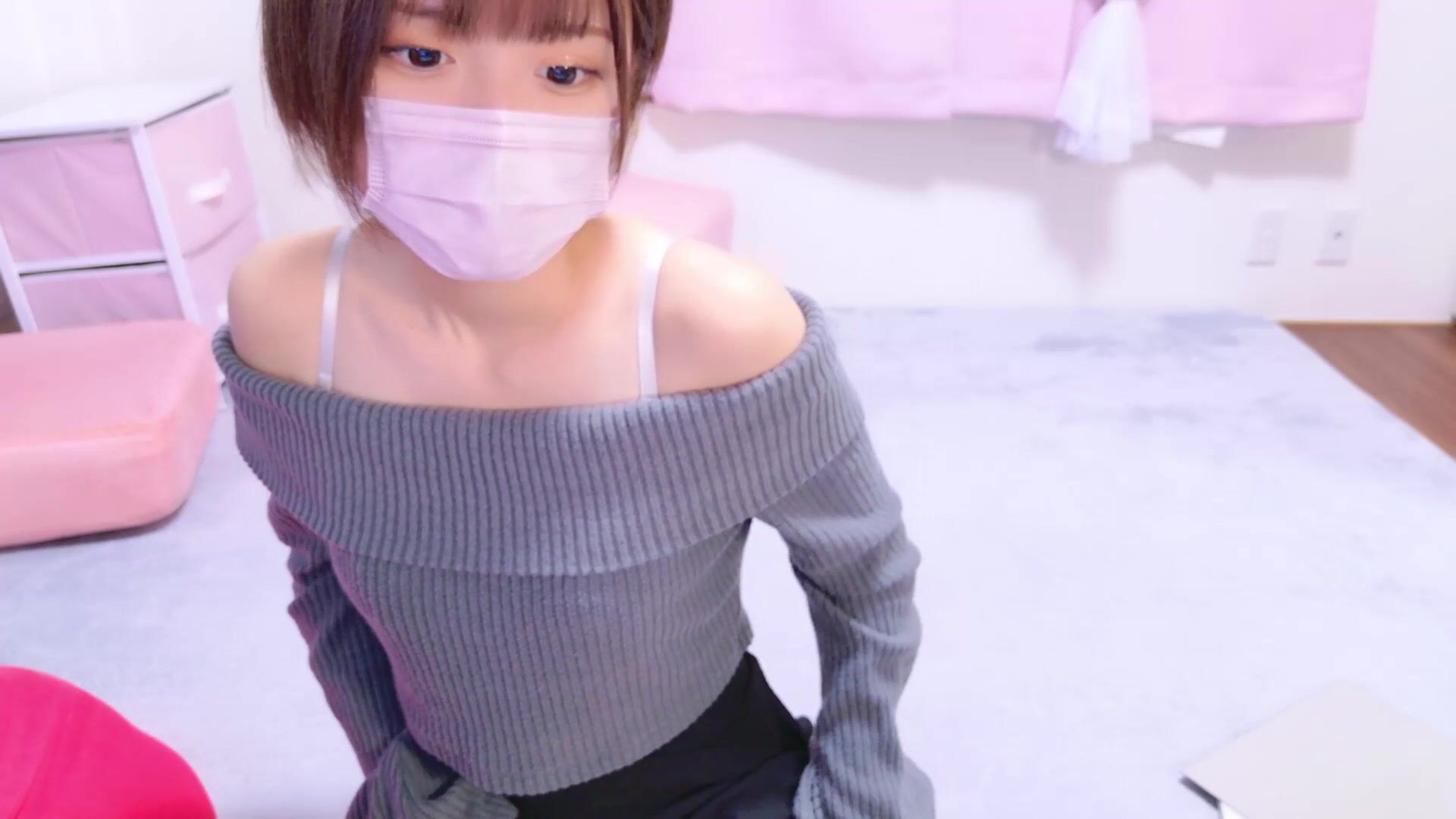 madoka 0116 dominating the screen with her erotic presence