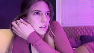 Watch oliviahansleyy Camgirl Porn Video [Chaturbate] - feet, bigass, natural, teen