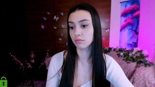 Watch silvia_queen1 Hot Porn Video [Stripchat] - masturbation, kissing, brunettes, topless, recordable-publics