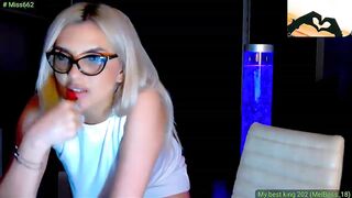 SunnyQueen Porn Videos - twink, fullbush, roulette, redlips