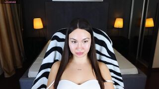 Watch GIGI_BENNET Hot Porn Video [Stripchat] - upskirt-teens, office, piercings, video-games, fingering-asian