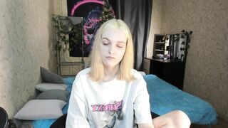 Watch Lilit34 Best Porn Video [Stripchat] - masturbation, girls, middle-priced-privates, kissing, small-tits-teens