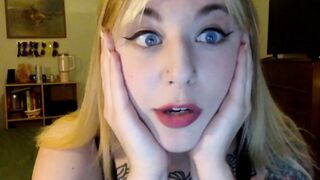 Shy_sophia2 Porn Videos - lingerie, piercings, blue eyes, shy, smart