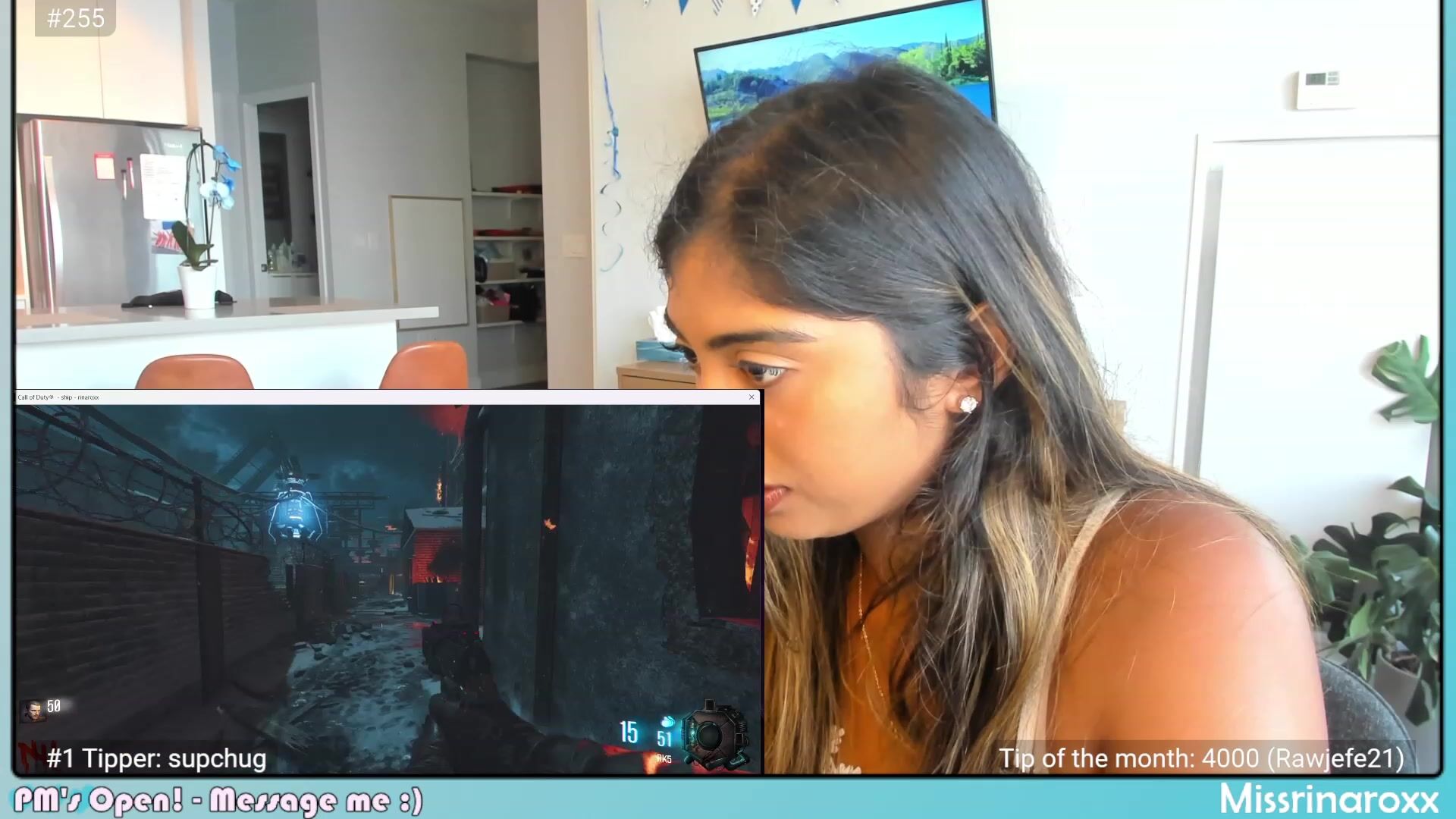 Missrinaroxx myfreecams